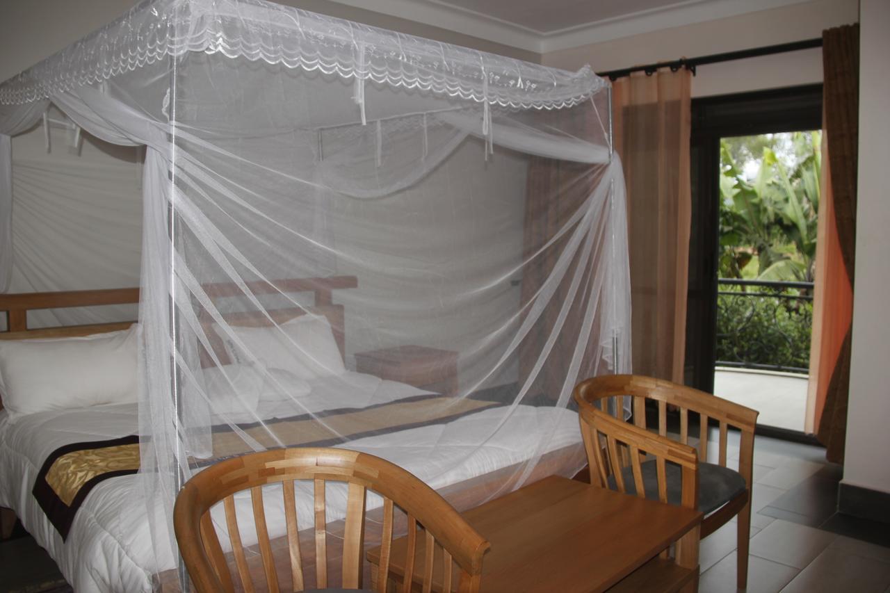 Cepha'S Inn Kabale Exteriér fotografie