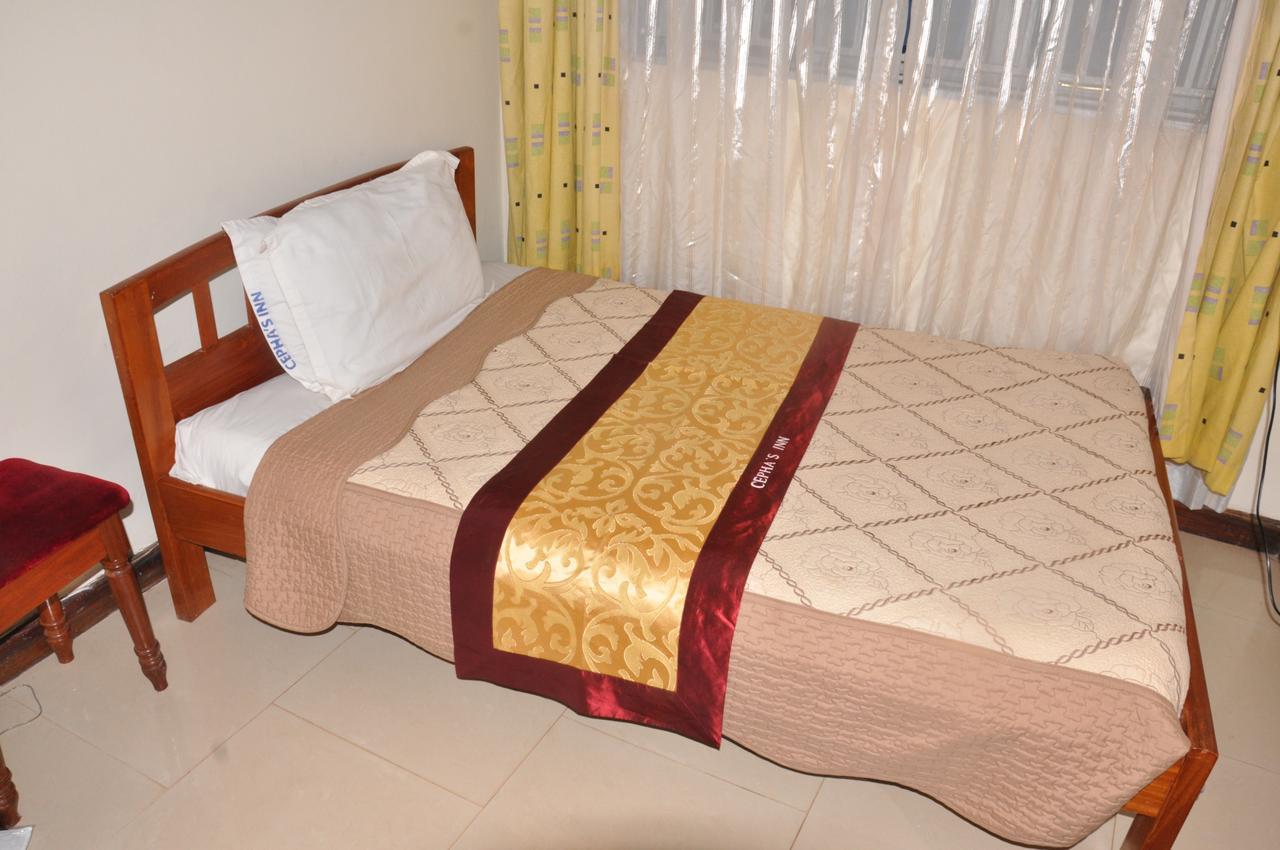 Cepha'S Inn Kabale Exteriér fotografie