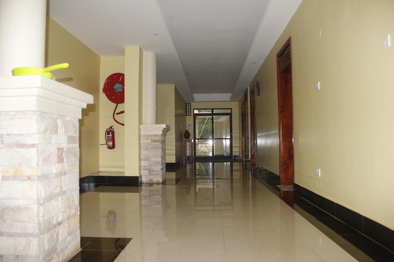 Cepha'S Inn Kabale Exteriér fotografie